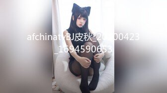 2024年4月最美哺乳期宝妈【哺乳期】为了生活下海~直播挤乳汁!湿哒哒，小少妇颇有几分姿色 (4)